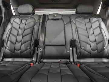 Bentley Bentayga od Kahn Design, czyli Darth Vader na drodze